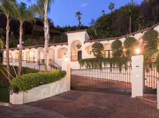 9101 Saint Ives Dr, Los Angeles, CA 90069