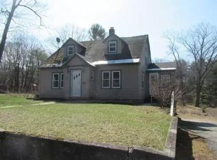 867 Lenox St, Athol, MA 01331