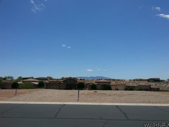 1st image of 1910 E Troon Dr