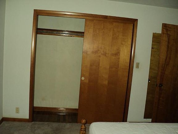 5th image of 115 Hilltop Dr