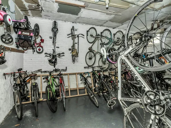 561 41st Street image 18 of 22