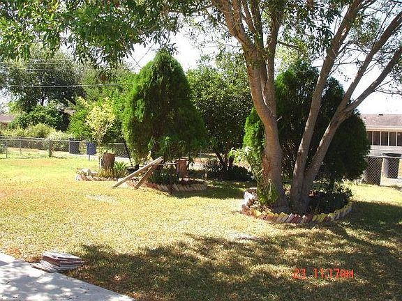 3rd image of 311 Camellia Ave