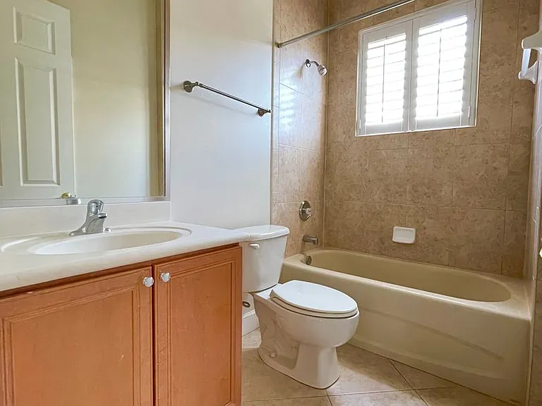 1349 Whitney Isles Dr — Photo 23