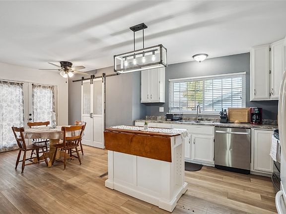 4th image of 4825 Fruitwood Ln NW