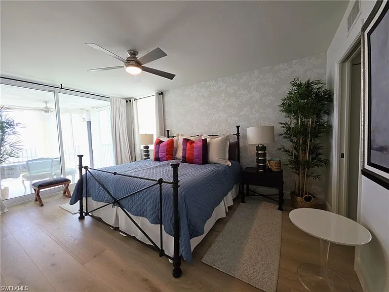 5550 Heron Point Dr #903 — Photo 15