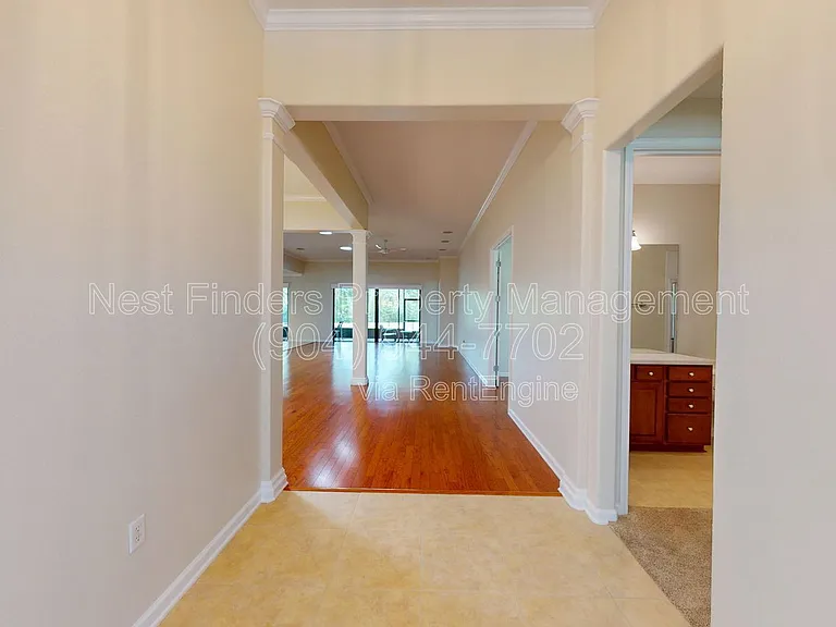 453 River Run Blvd — Photo 2