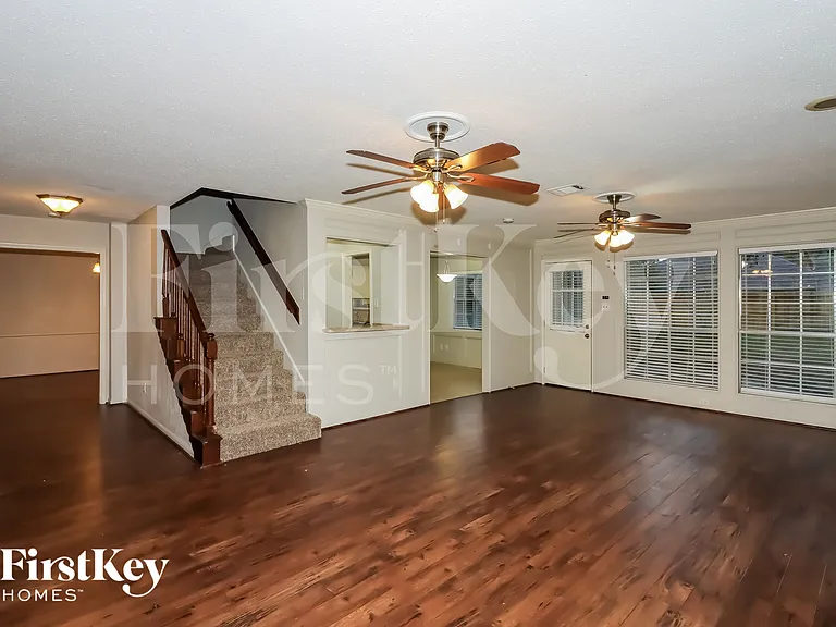 11506 Bristol Lane Ct — Photo 5