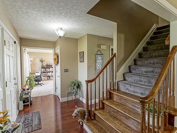4th image of 9930 Kittywood Dr