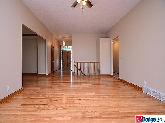 4th image of 16105 Emiline St