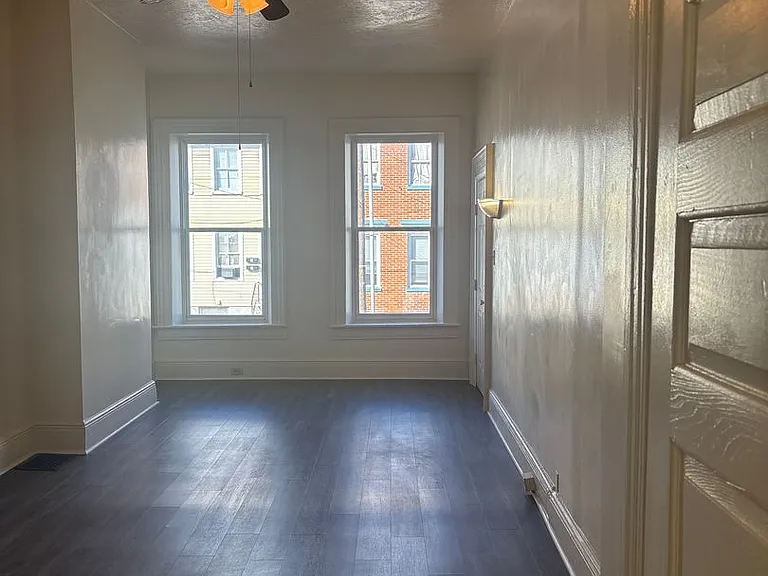 125 N Duke St #1 — Photo 2