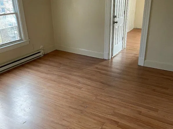 34 Kellogg St #3, Waterbury, CT 06710
