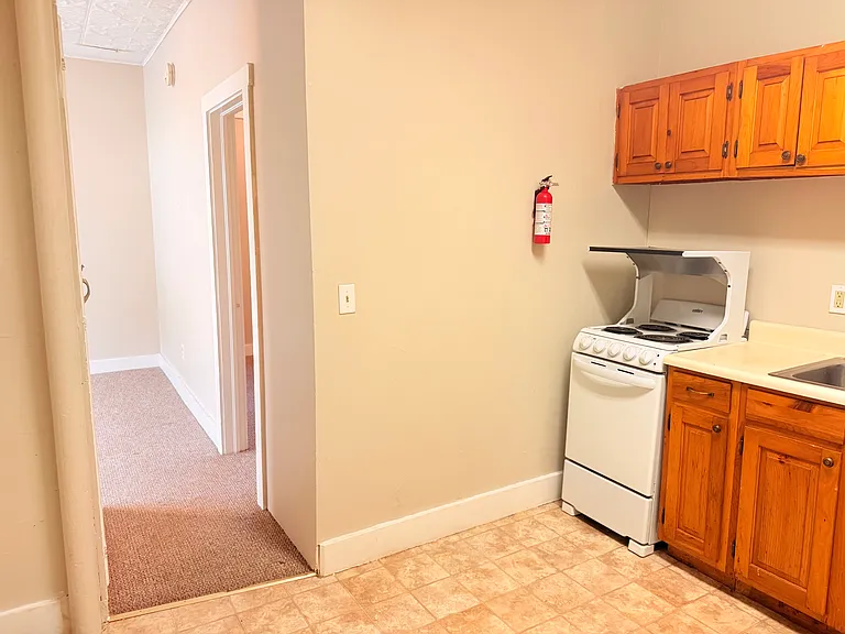 2046 Hartford Ave #2 — Photo 4