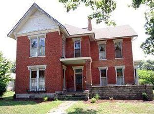 600 N Walnut St, Pierce City, MO 65723