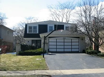 1868 Cavell Ave photo 1