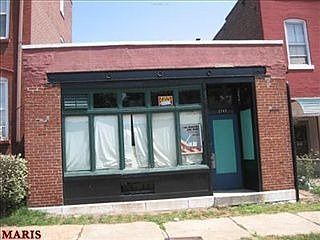 2nd image of 2747 Arsenal St
