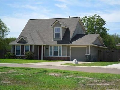 904 Cottage Grove Cir, Bryan, TX, 77801