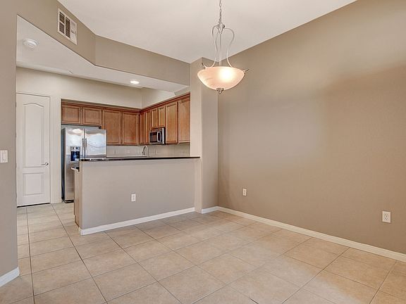 5th image of 32 E Serene Ave Unit 420