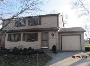 885 Gino Ln #885, Cleveland, OH 44109