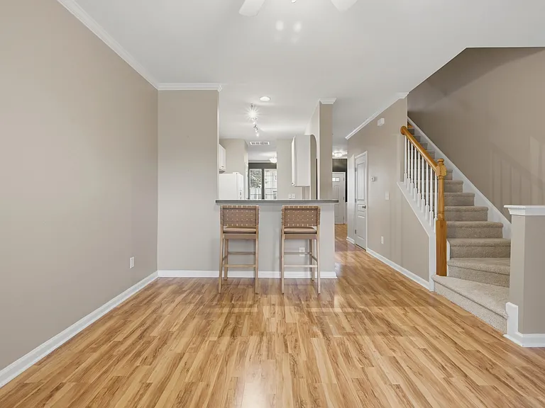 221 Grey Elm Trl — Photo 15