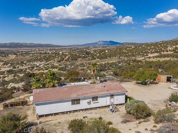 5th image of 42445 Sweetbush Ln