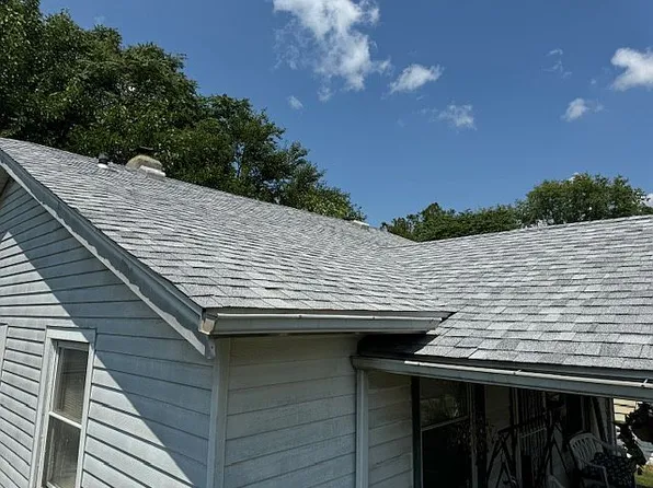 1452 E Division St, Decatur, IL 62526