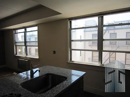 Rented by Skyline Group Real Estate | media 17