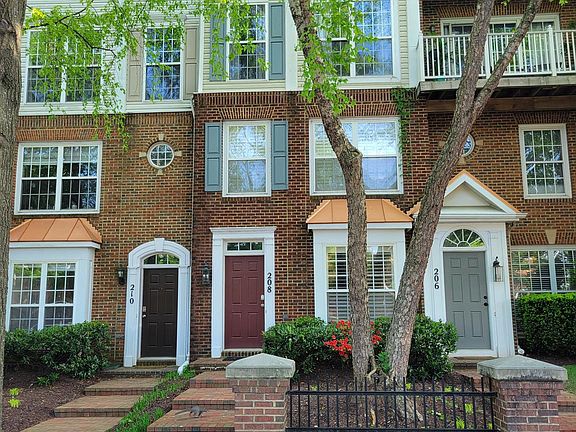 2nd image of 208 Fallsgrove Blvd #13