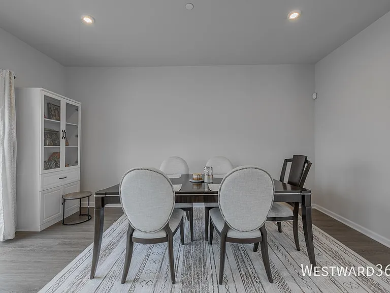 920 Jenkins Ct #4E — Photo 5