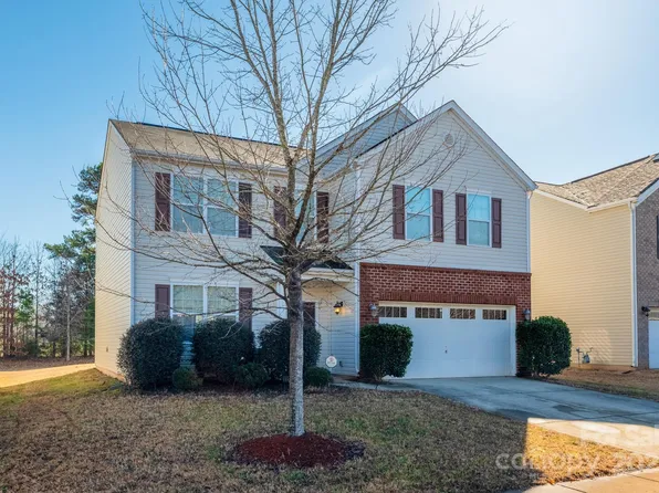 11906 Bending Branch Rd, Charlotte, NC 28227