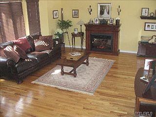2nd image of 71 Maplewood Dr