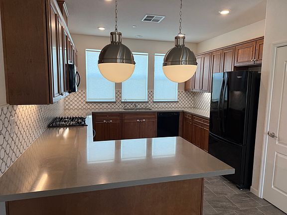 5th image of 1455 Kiely Blvd #2