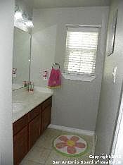 5th image of 1321 County Road 320