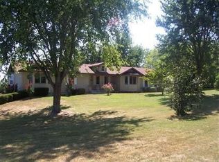 2610 E Hartley Rd, Ozark, MO 65721