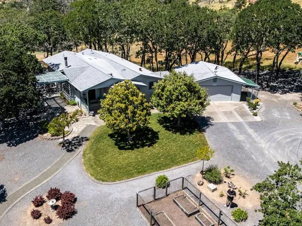 6707 Badger Creek Road, Santa Rosa, CA 95409