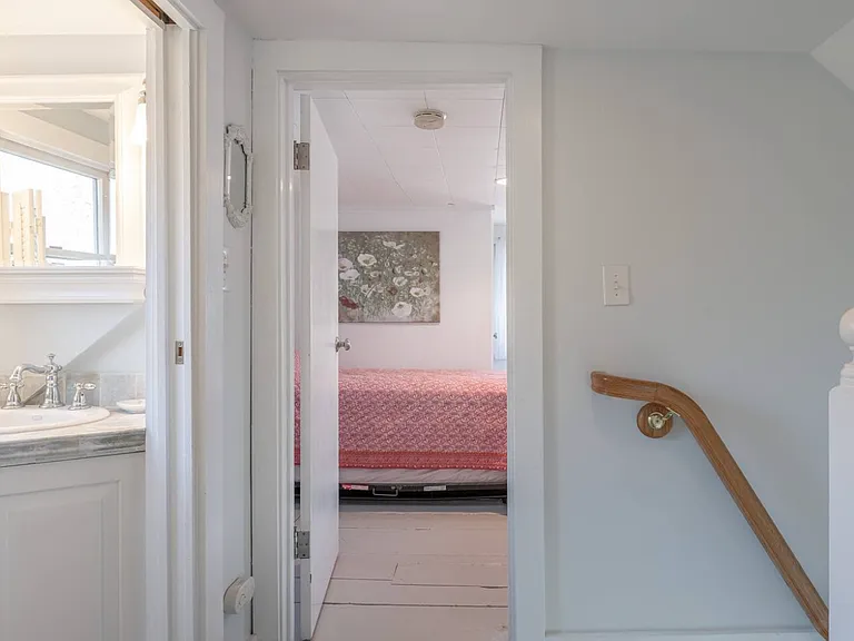 138 Port Rd — Photo 10