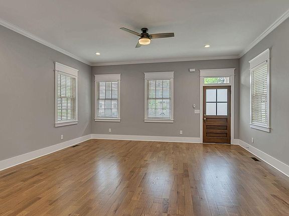 2nd image of 5505B Louisiana Ave