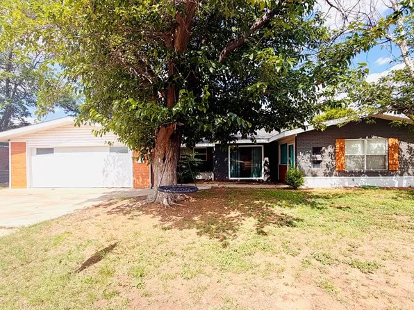 1304 NW 9th St, Andrews, TX 79714