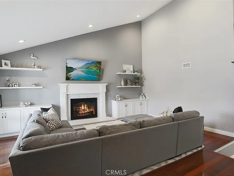 9831 Vicksburg Dr — Photo 4