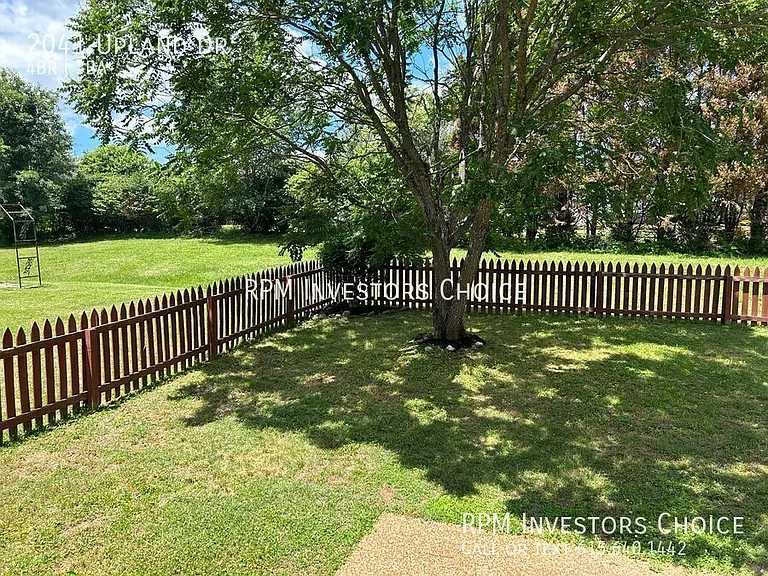 2041 Upland Dr — Photo 34