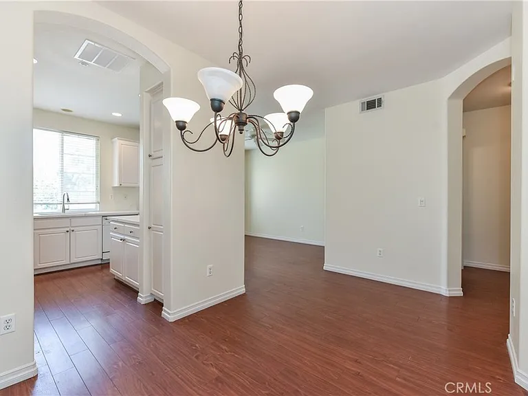 2212 Timberwood — Photo 8
