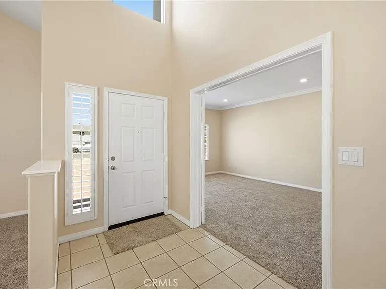 18112 Osborne St — Photo 17