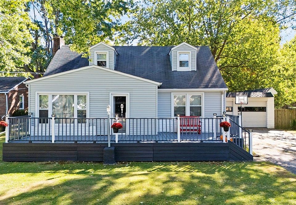 1st image of 91 Tuckmere Dr