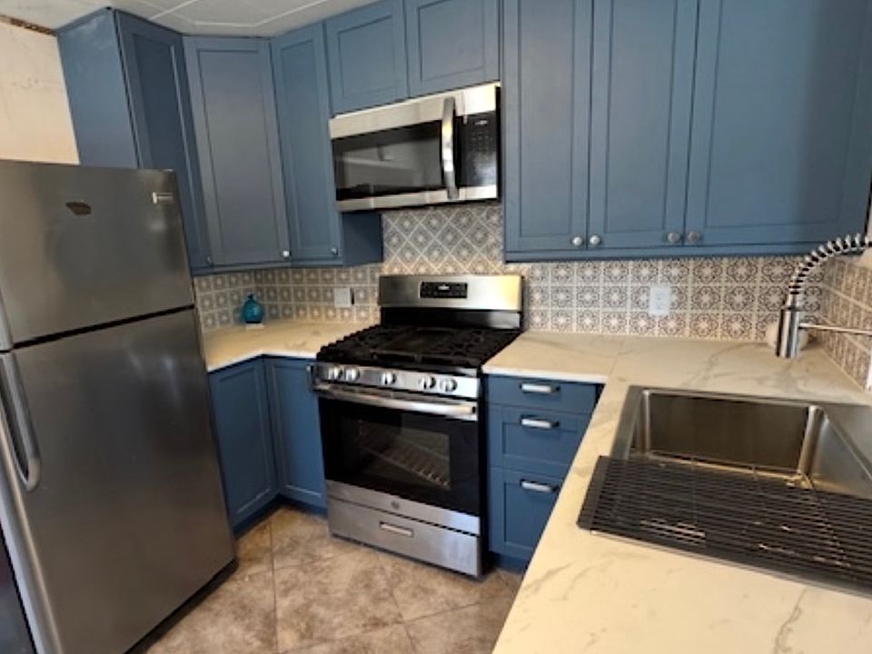 1st image of 1249 Tobias Dr