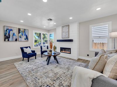 17462 Langton Way, Hayward, CA, 94541