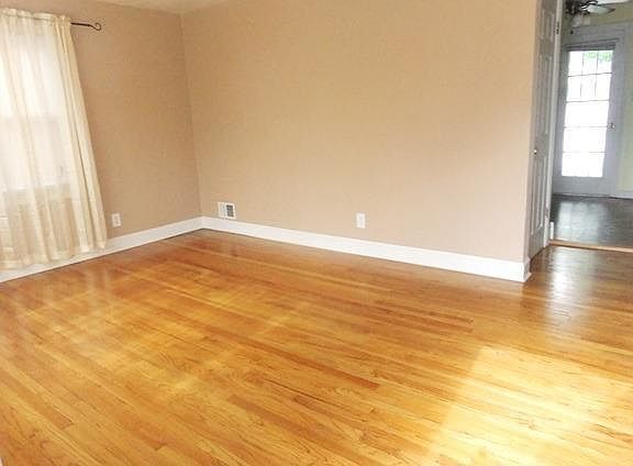 4th image of 3222 Mirimar St