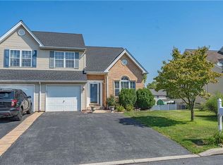 2293 Juniper Dr, Coplay, PA 18037