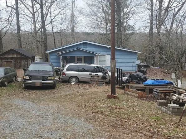 70 Loper Ln, East Ellijay, GA 30539