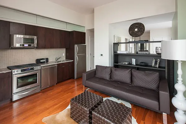 Rented by Town Residential | media 3