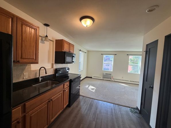 247 Langdon St #17746137