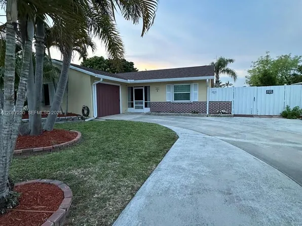 1063 Concert Way, Royal Palm Beach, FL 33411